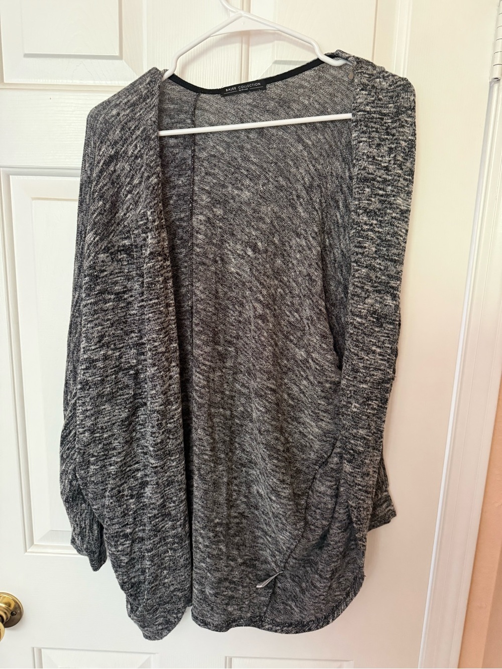 Casual Open-Front Gray Knit Cardigan